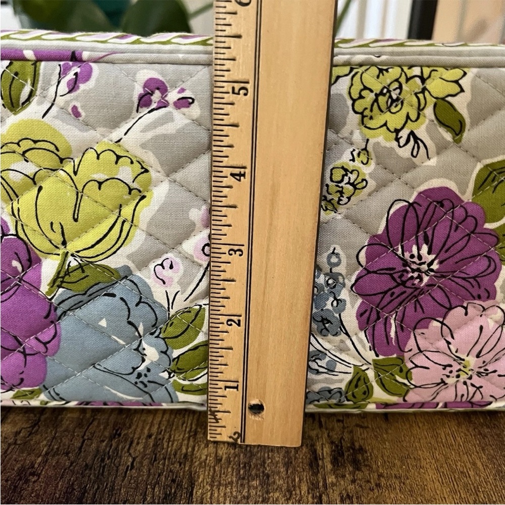 Vera Bradley Laura Cinch Tote in Watercolor Floral - Picture 12 of 14